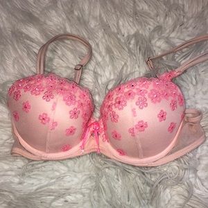 Sexy VS bra